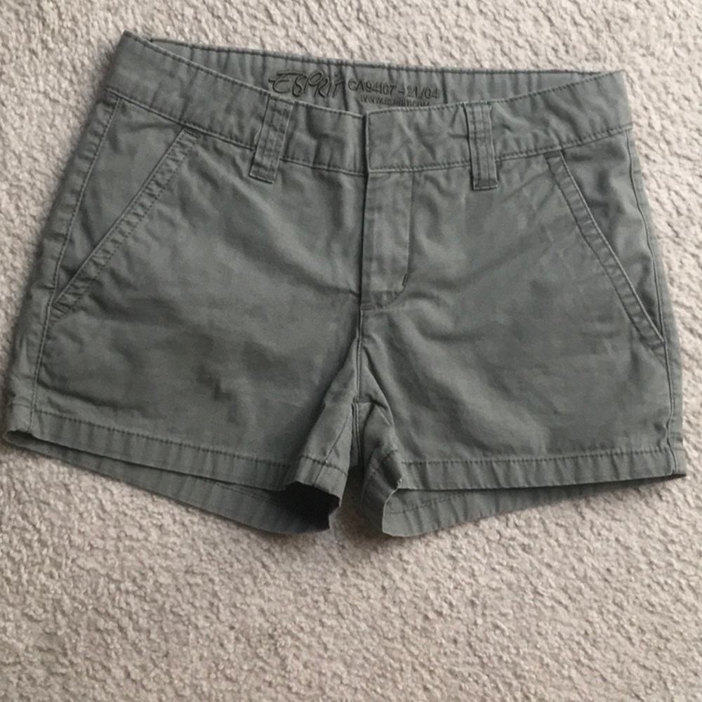 ESPRIT/VINTAGE-ARMY GREEN CARGO SHORTS